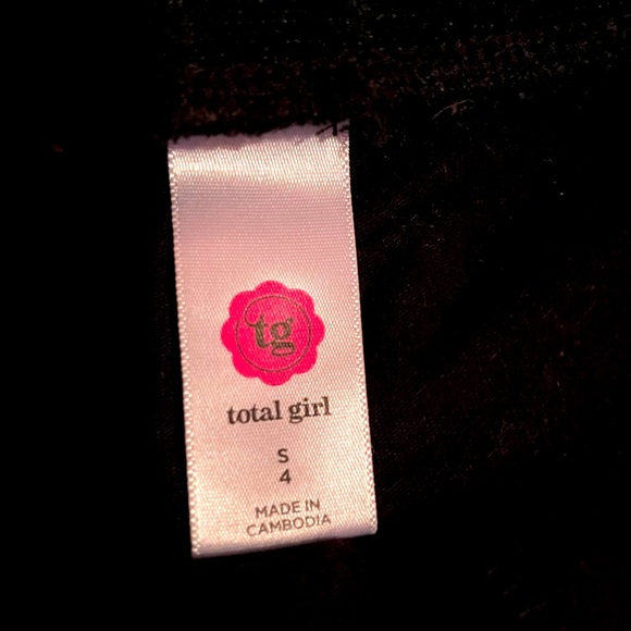 Girls Ruffle Layered Dot Shirt, Size S - Picture 3 of 3